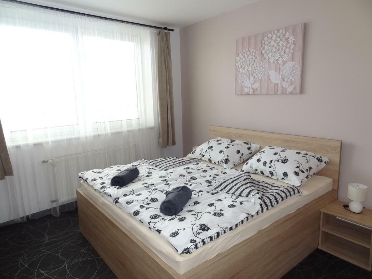 Apartmán Lednická Břeclav Exterior foto
